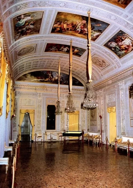 Palazzo Milzetti - Sala delle feste